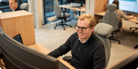 Gaver til ansatte og styre